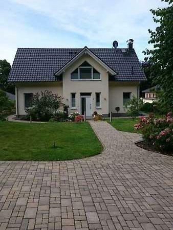 Ferienwohnung Am Waldesrand Sellin  Exterior foto